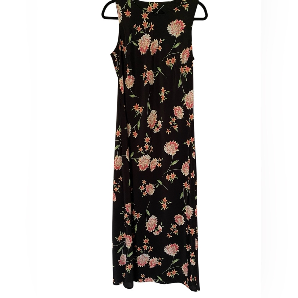 Floral Sleeveless Black Dress